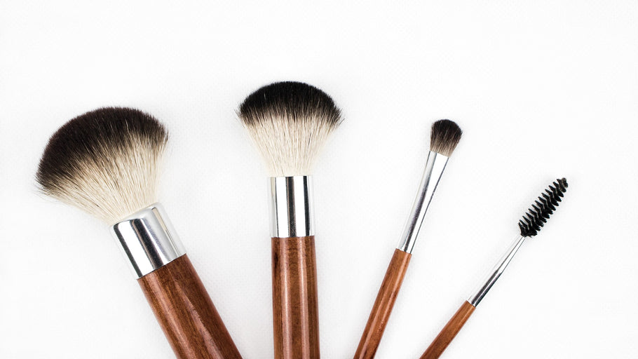 Farbe trifft Pflege - Schminken mit Naturkosmetik